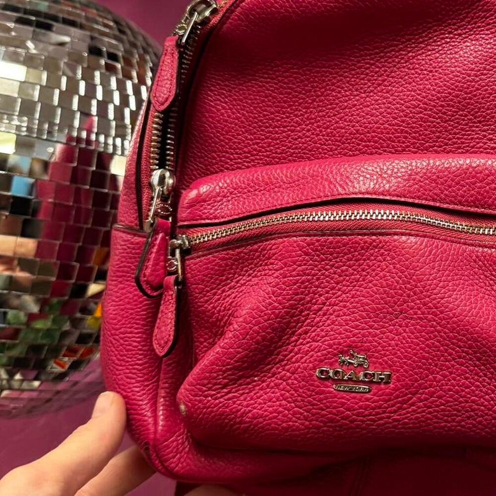 Genuine coach hot pink leather - Picture 3 of 8